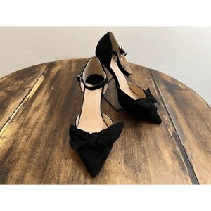 Dorthy Perkins size 7 Wide Black Pointy toe stilettos with ankle straps